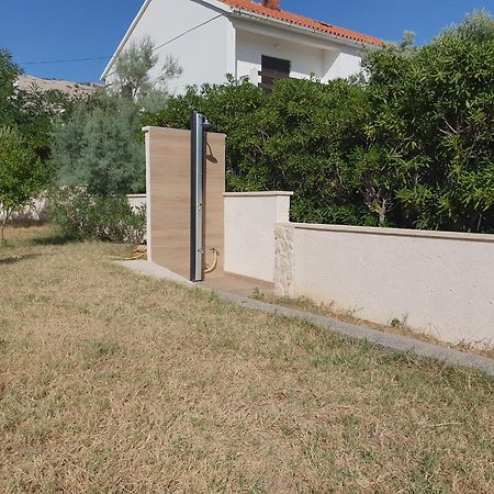 Apartmani Kunteja Đảo Pag Ngoại thất bức ảnh