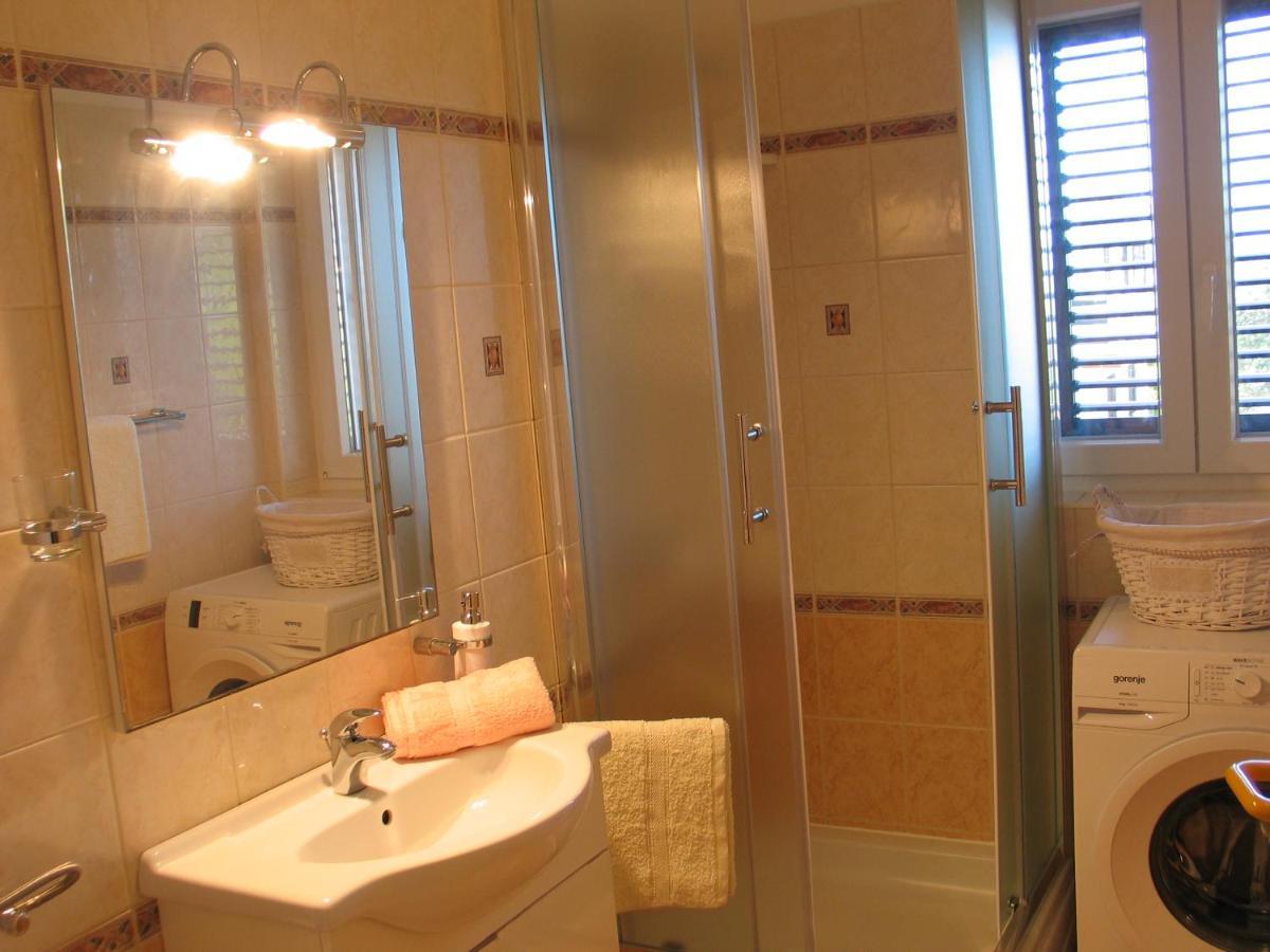 Apartmani Kunteja Đảo Pag Ngoại thất bức ảnh
