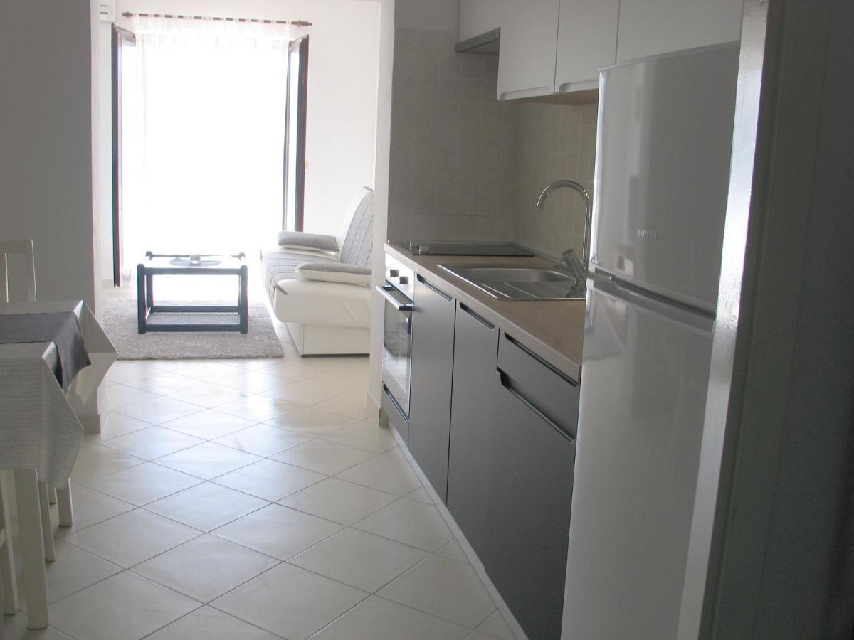 Apartmani Kunteja Đảo Pag Ngoại thất bức ảnh